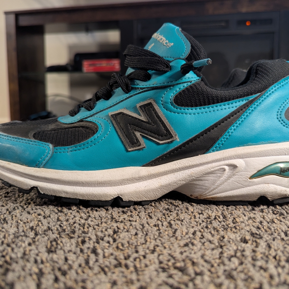 New Balance 498